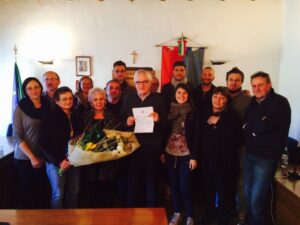 Biancangela Gatti e Consiglio comunale di Carpineti con Tiziano Borghi sindaco e Stefano Baldelli opposizione