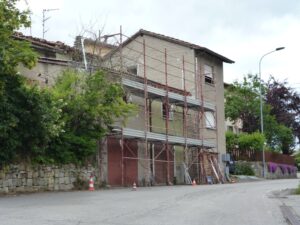 Casa smantellata a Bagnolo Sotto (vicino Simap) (14.6.2016)