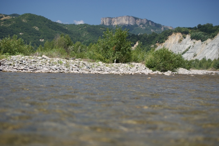 Il grande fiume e la grande pietra – Montagne d’acqua foto n. 70