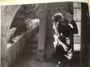 Jock Easton controfigura di Christopher Lee-Frankestein in La maschera di Frankestein - Il paradiso dei folli.jpg