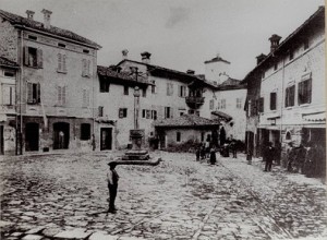 Piazza Antica
