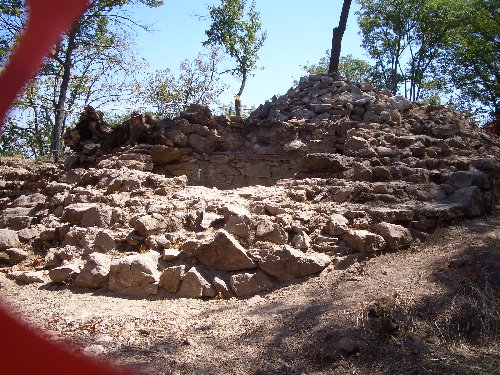 scavi-archeo-bismatova-21-29-7-2012